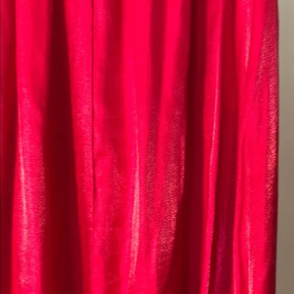 Shimmery Red Maxi Skirt - Picture 4 of 5